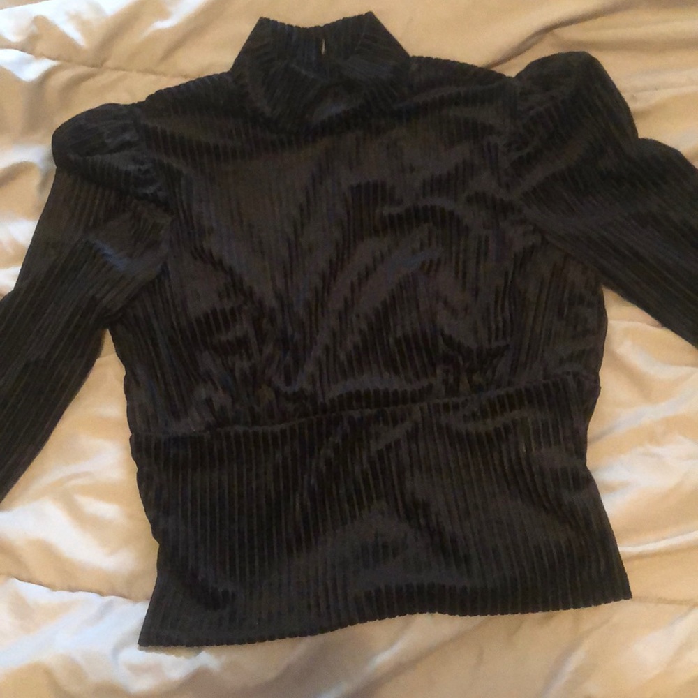 Long sleeve turtleneck